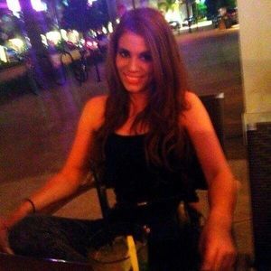 Meet your Posher, Sandra